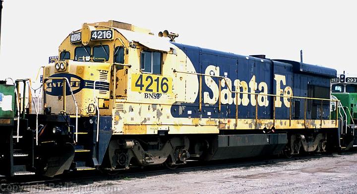 BNSF 4216 B23 7.jpg